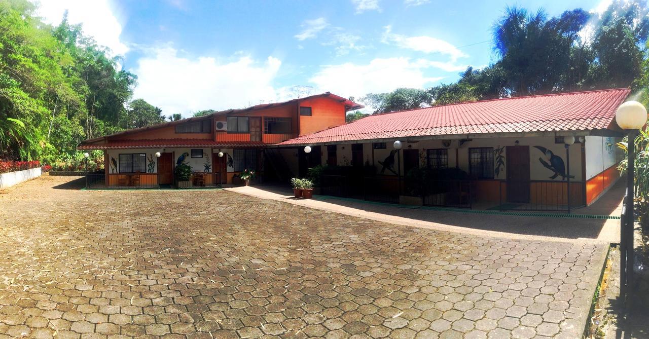Hosteria Finca El Pigual プヨ エクステリア 写真